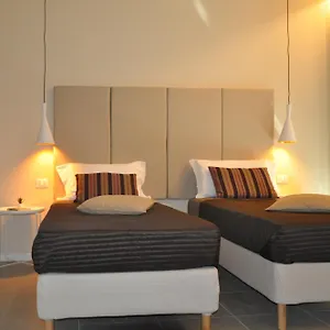 Apartment Garda Bloom Holiday, Padenghe sul Garda