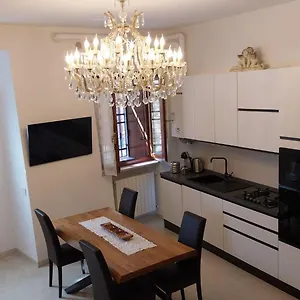  Apartment Via Antica